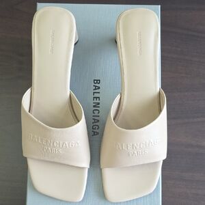 Balenciaga Women's Beige Mules